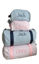 Load image into Gallery viewer, Seersucker Duffel + Toiletry Set: 6 COLORS