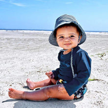 Load image into Gallery viewer, Monogrammed Navy Bucket Sunhat