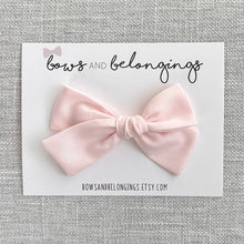 Load image into Gallery viewer, Pearl Pink Bow