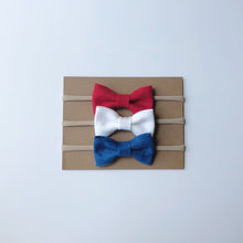 Load image into Gallery viewer, Classic White Felt Bow