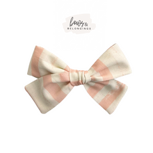 Load image into Gallery viewer, Peaches and Cream Bow