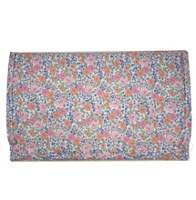 Load image into Gallery viewer, Garden Floral Changing Pad