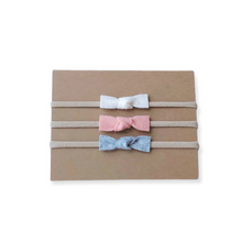 Load image into Gallery viewer, Top Knot Felt Bow Newborn Headband Set, Choose your colors